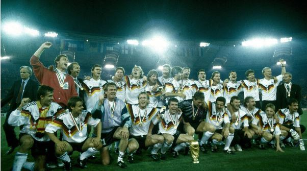 Đức lần thứ 3 vô địch World Cup vào năm 1990 